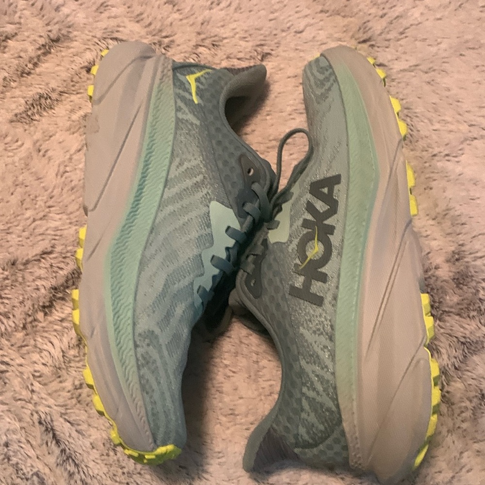 Hoka Challenger ATR 7